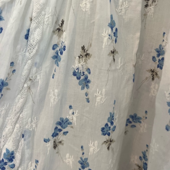 Loveshackfancy - Picture 2 of 4